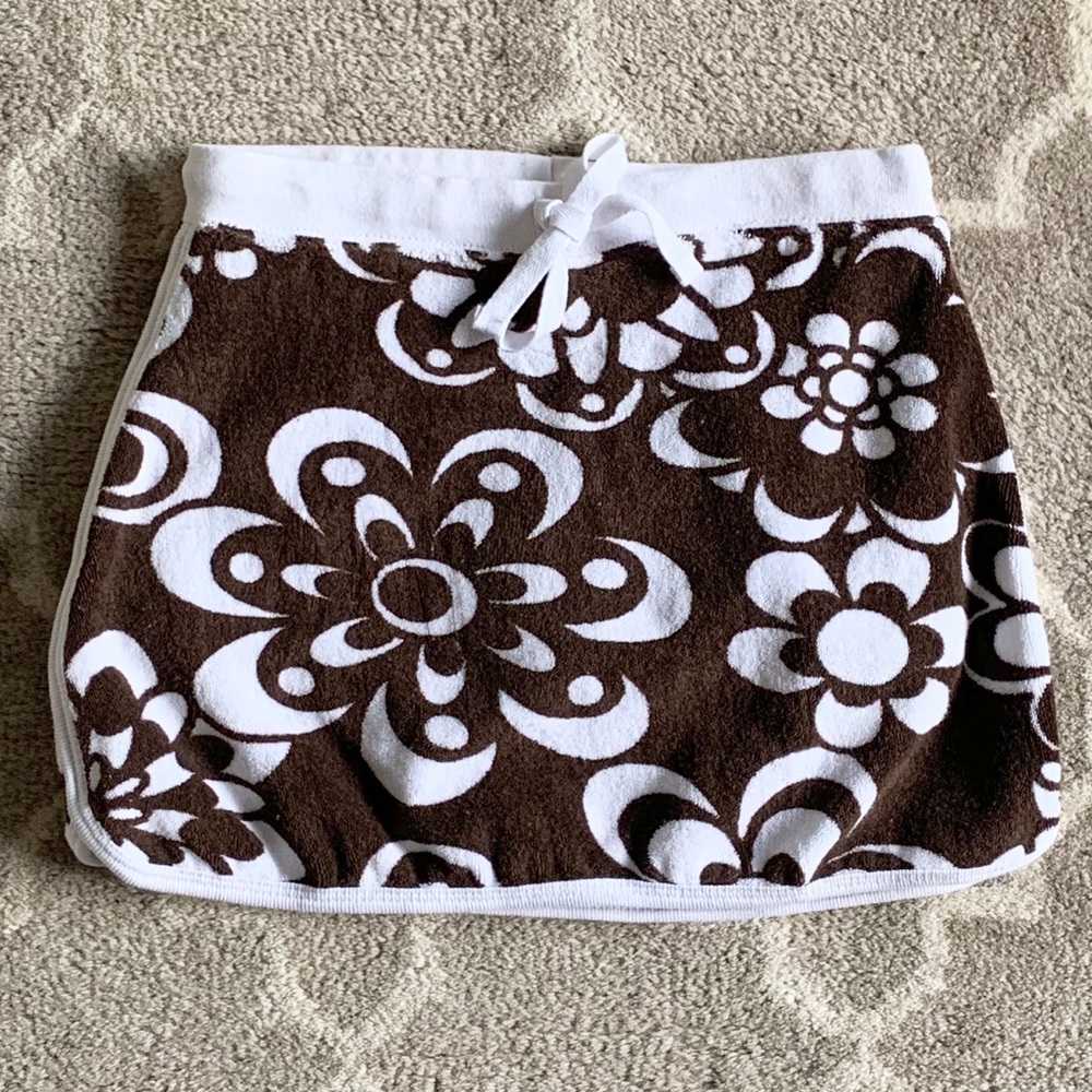 NWT Flowers by Zoe skort